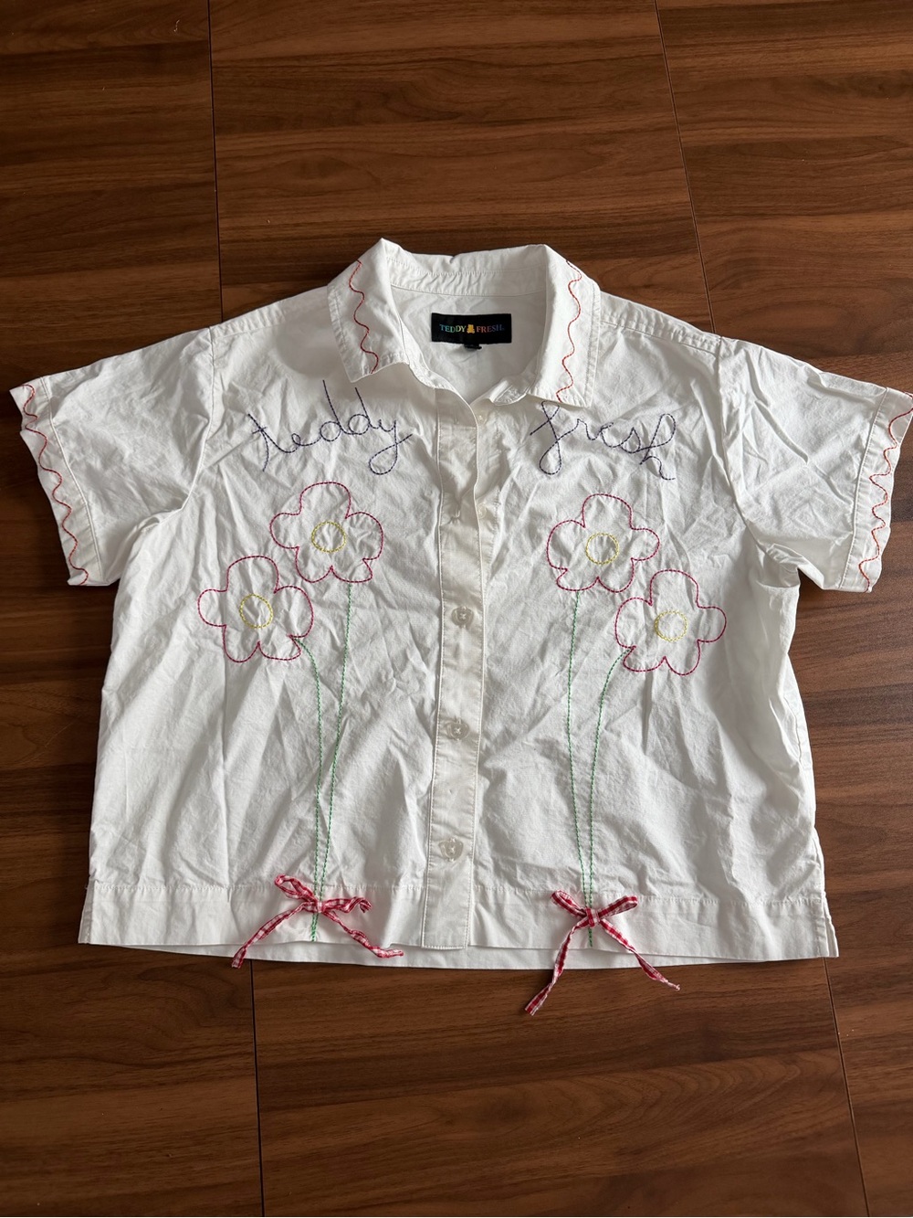 Teddy Fresh White Short-Sleeve Embroidered Floral Button-Up